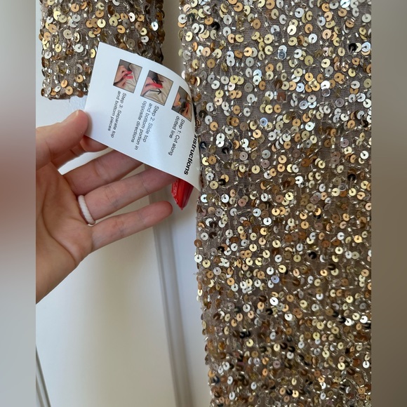 Mac Duggal | 5449 Sequined One Shoulder Evening Gown Simmering Gold Size 8 NWT - Picture 12 of 13